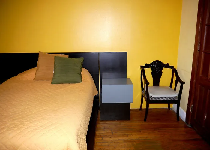 Amigo Hostal *