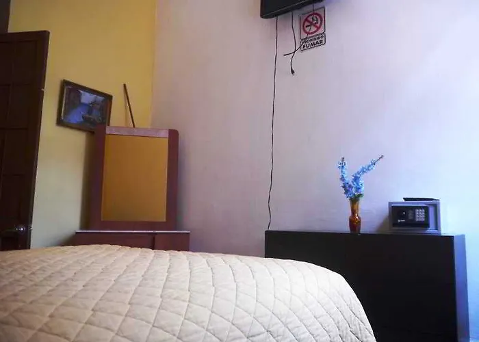 Amigo Hostal